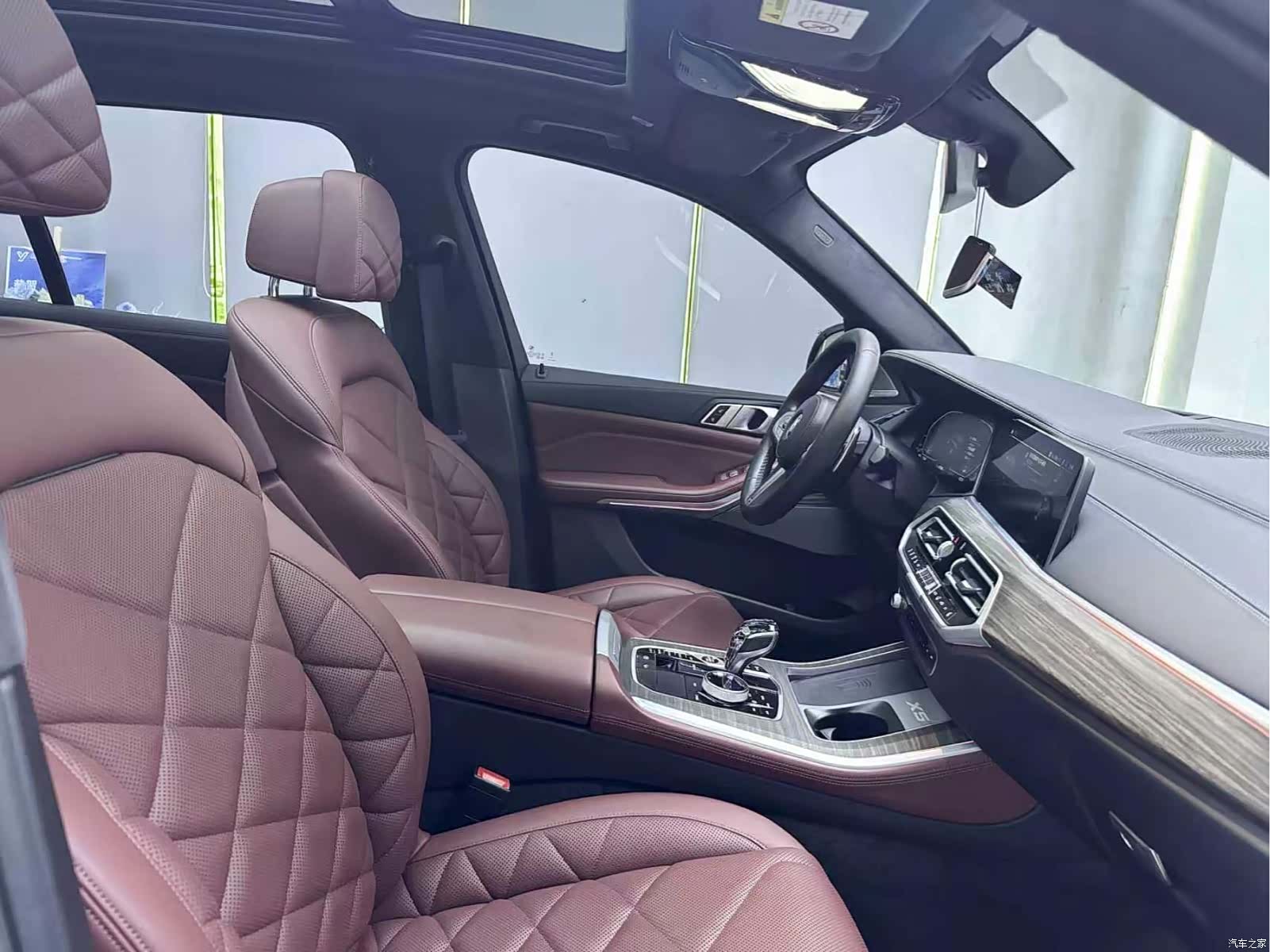 BMW X5, 2022 11