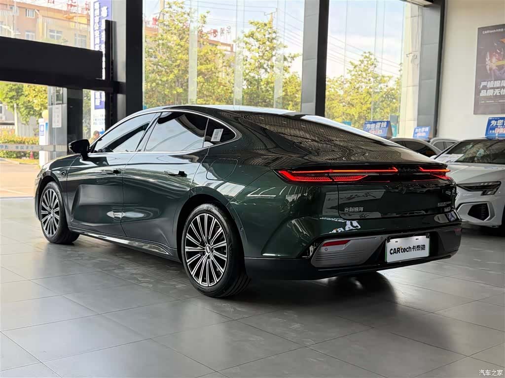 Geely 8, 2025 6