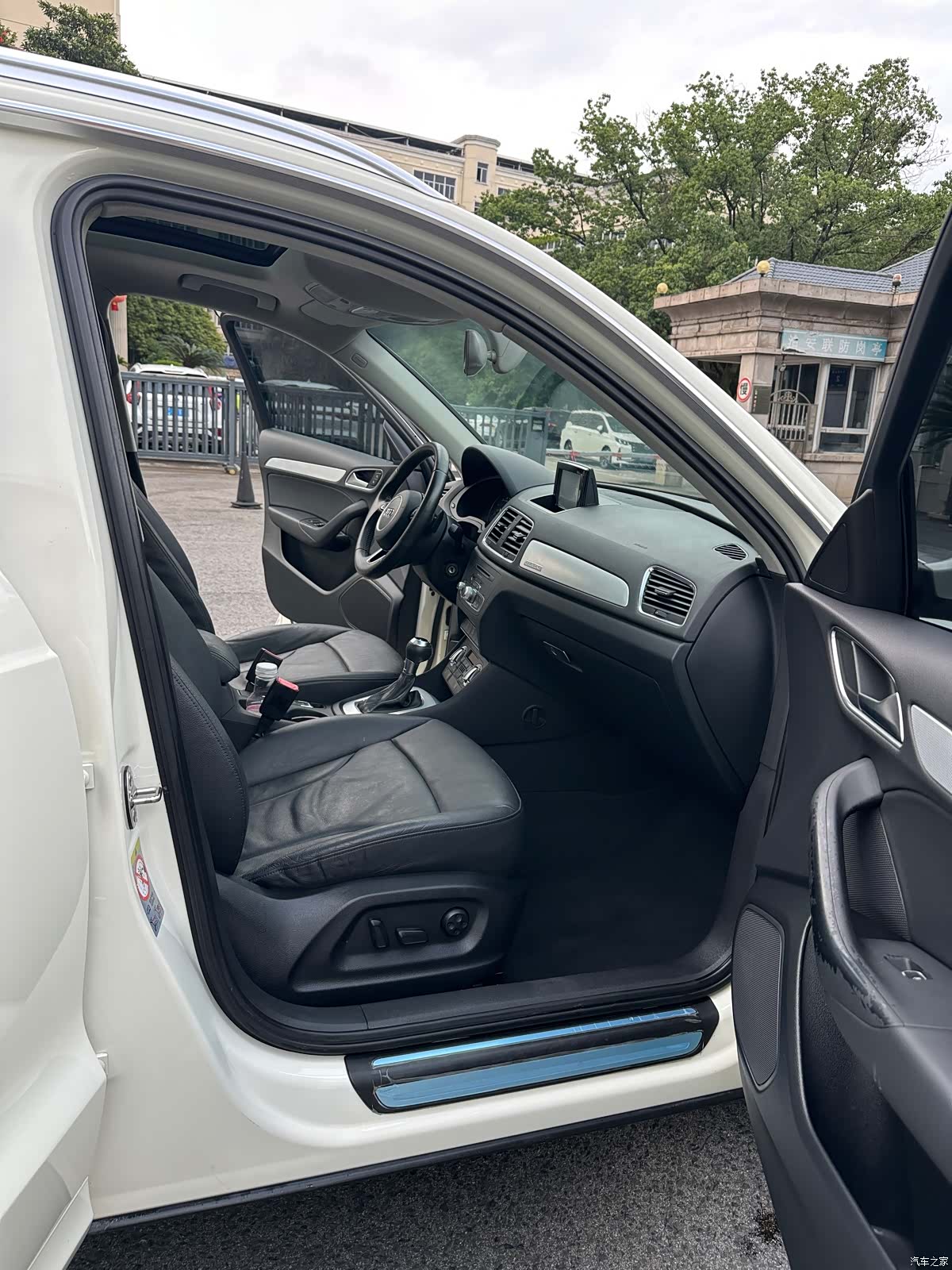 Audi Q3, 2014 12