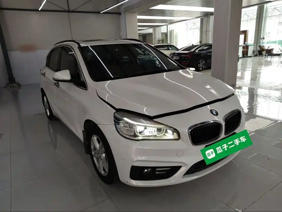 BMW 2 series station wagon