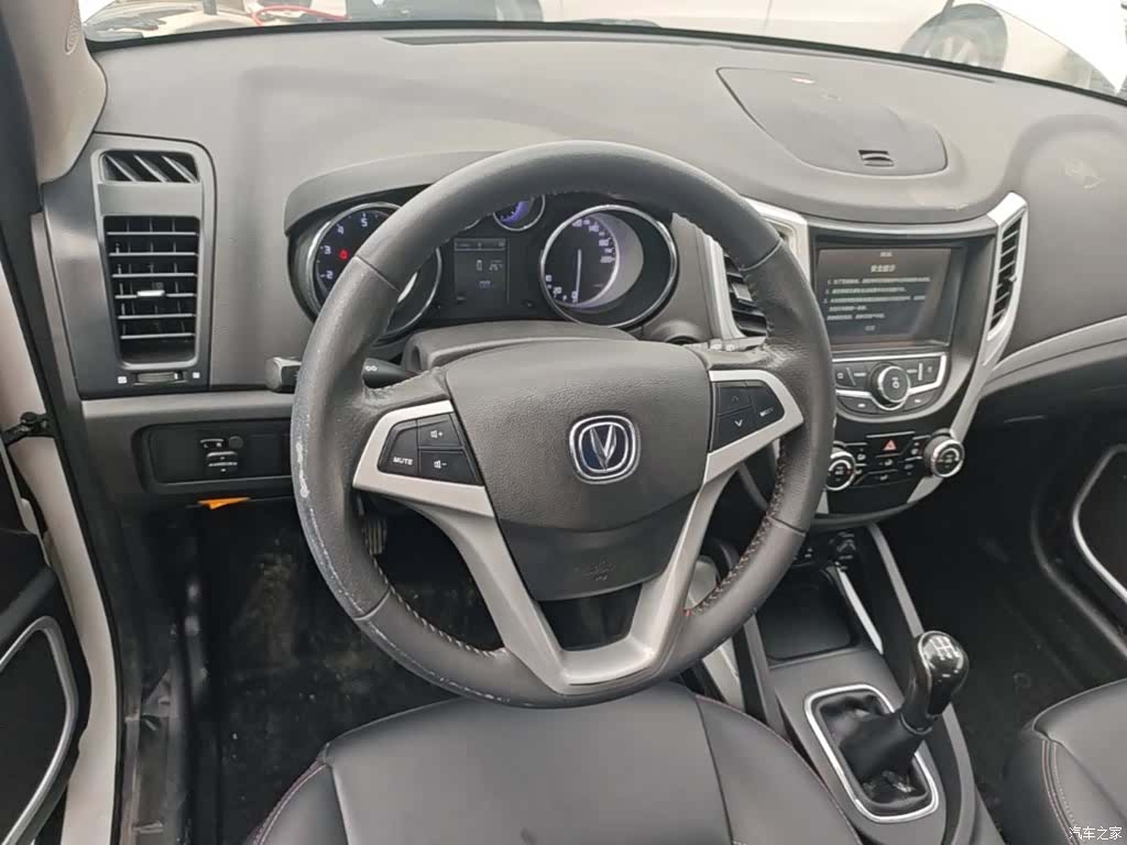 Changan CS35, 2017 11