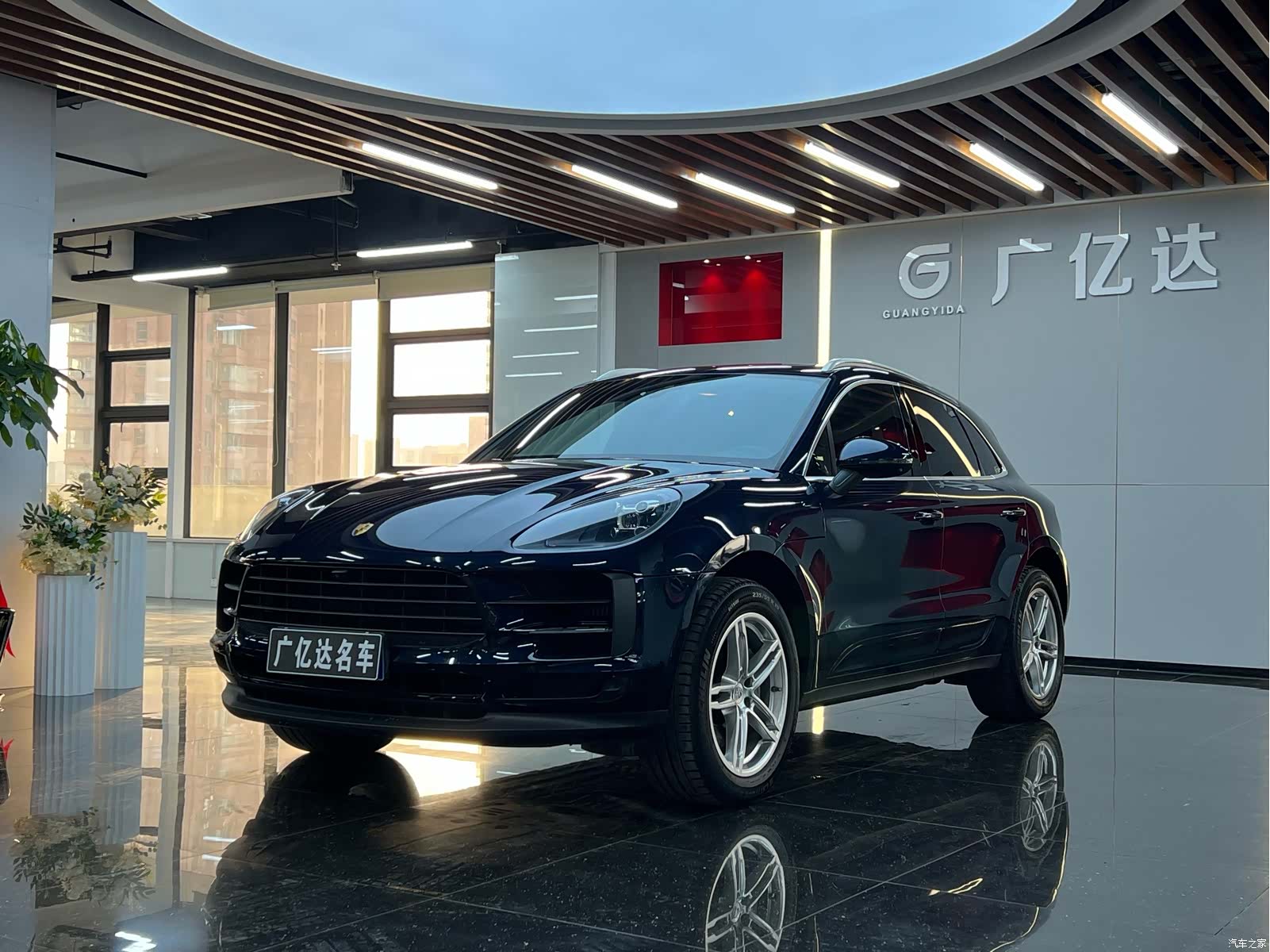 Porsche Macan, 2020 1