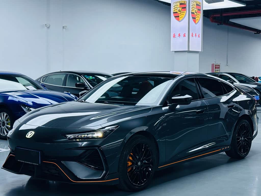 Changan UNI-V