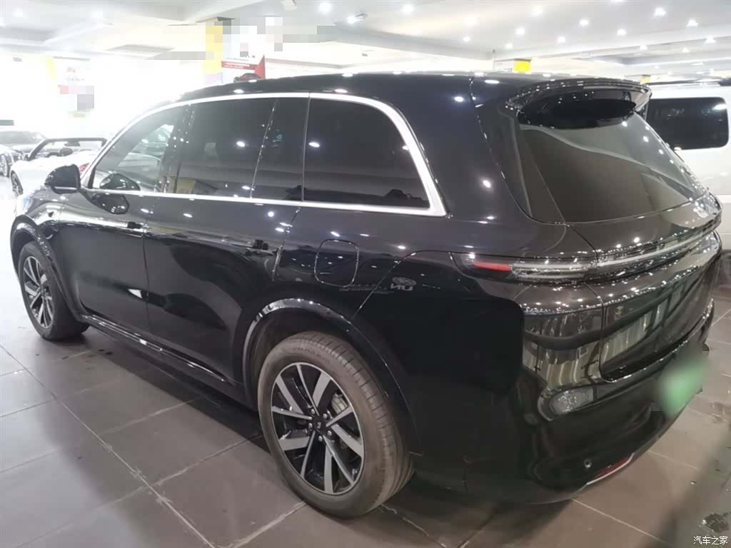 Li Auto L8, 2024 4