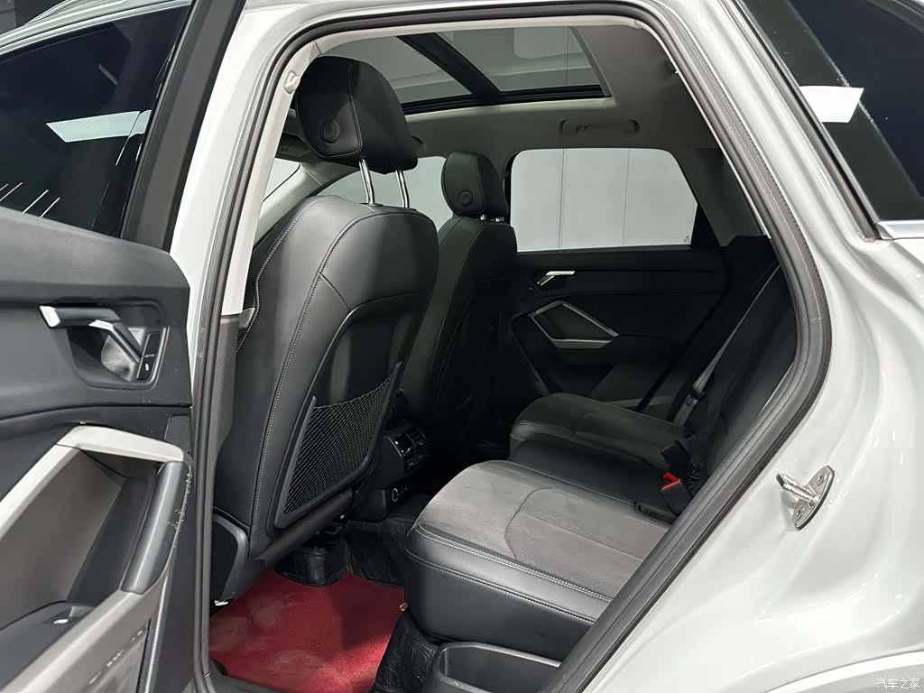 Audi Q3, 2022 16