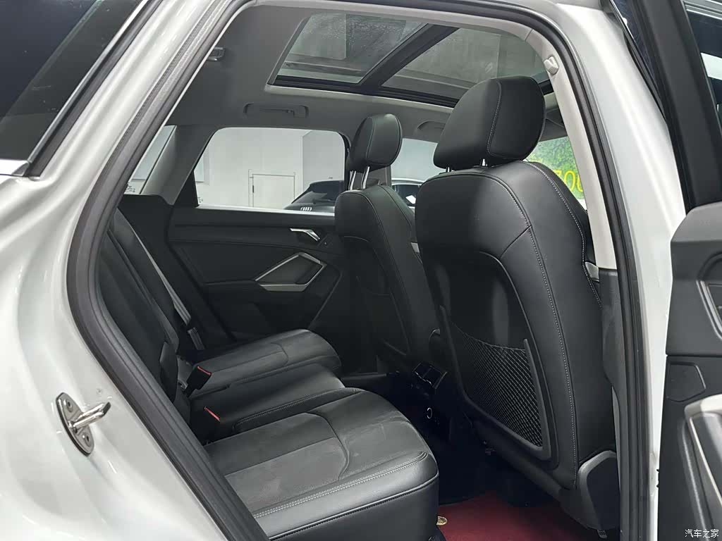 Audi Q3, 2022 18