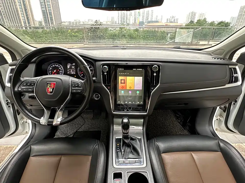 Roewe i6