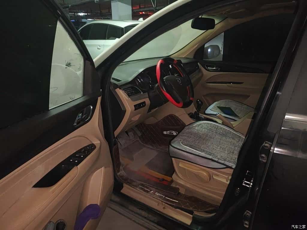 Wuling 730, 2017 14