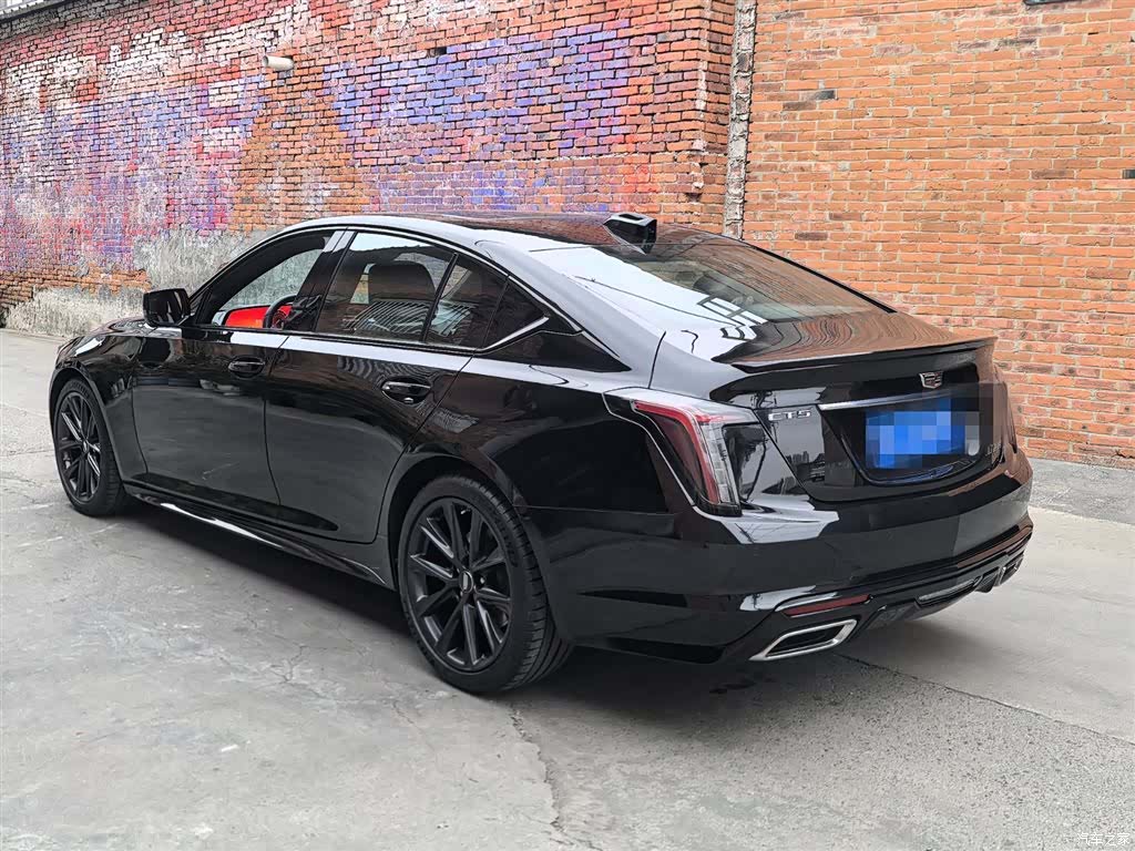 Cadillac CT5, 2025 все фото