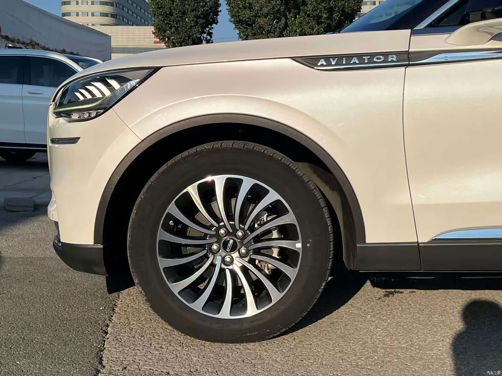 Lincoln Aviator, 2021 27