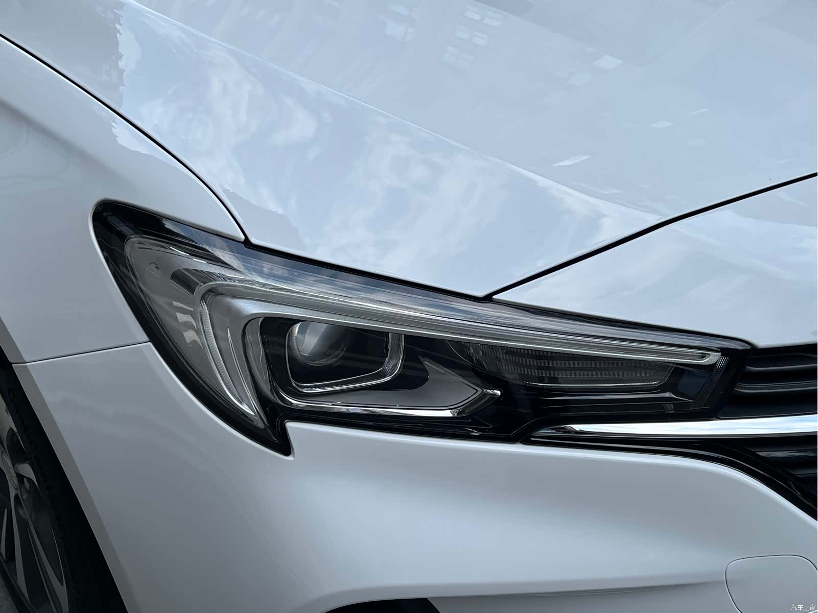 Buick Verano, 2020 13