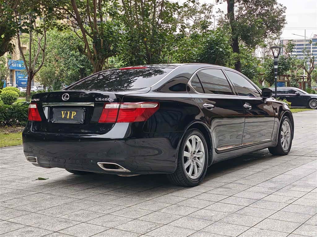 Lexus LS, 2008 15
