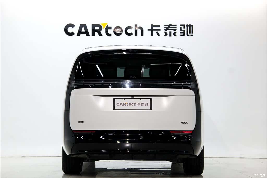 Li Auto MEGA, 2025 6