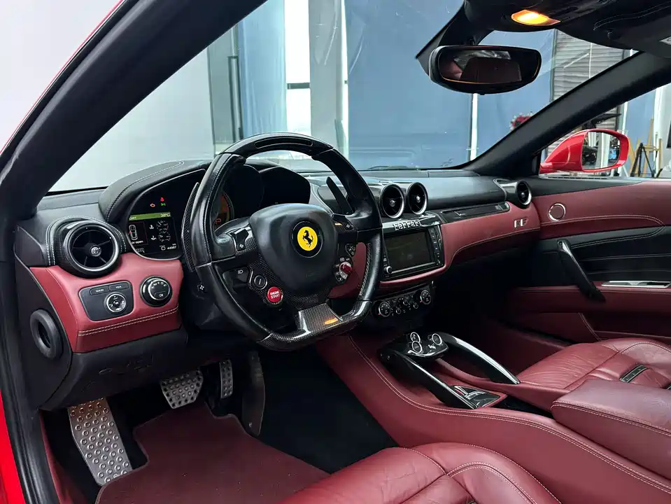 Ferrari FF