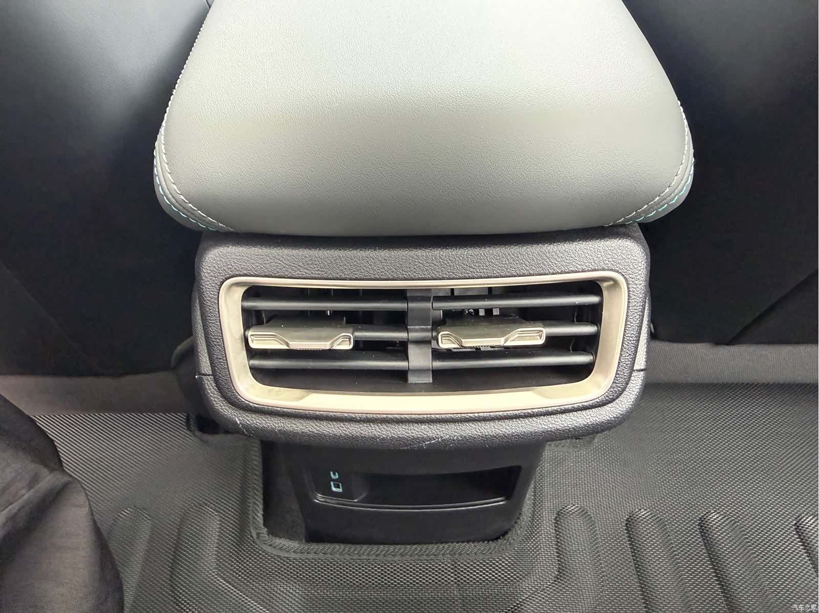 BYD Qin, 2025 10