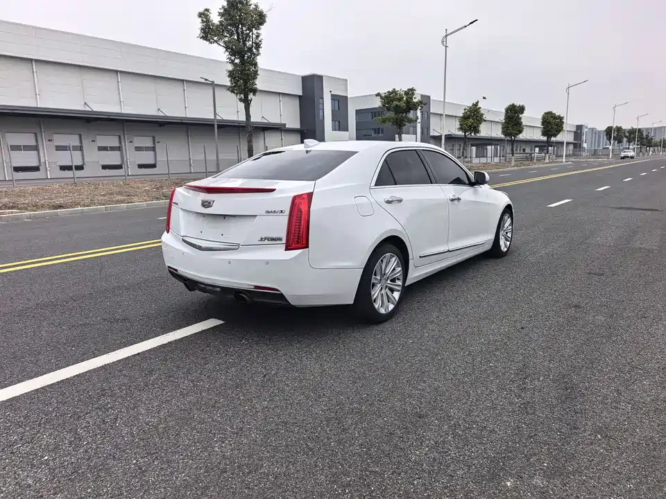 Cadillac ATS-L
