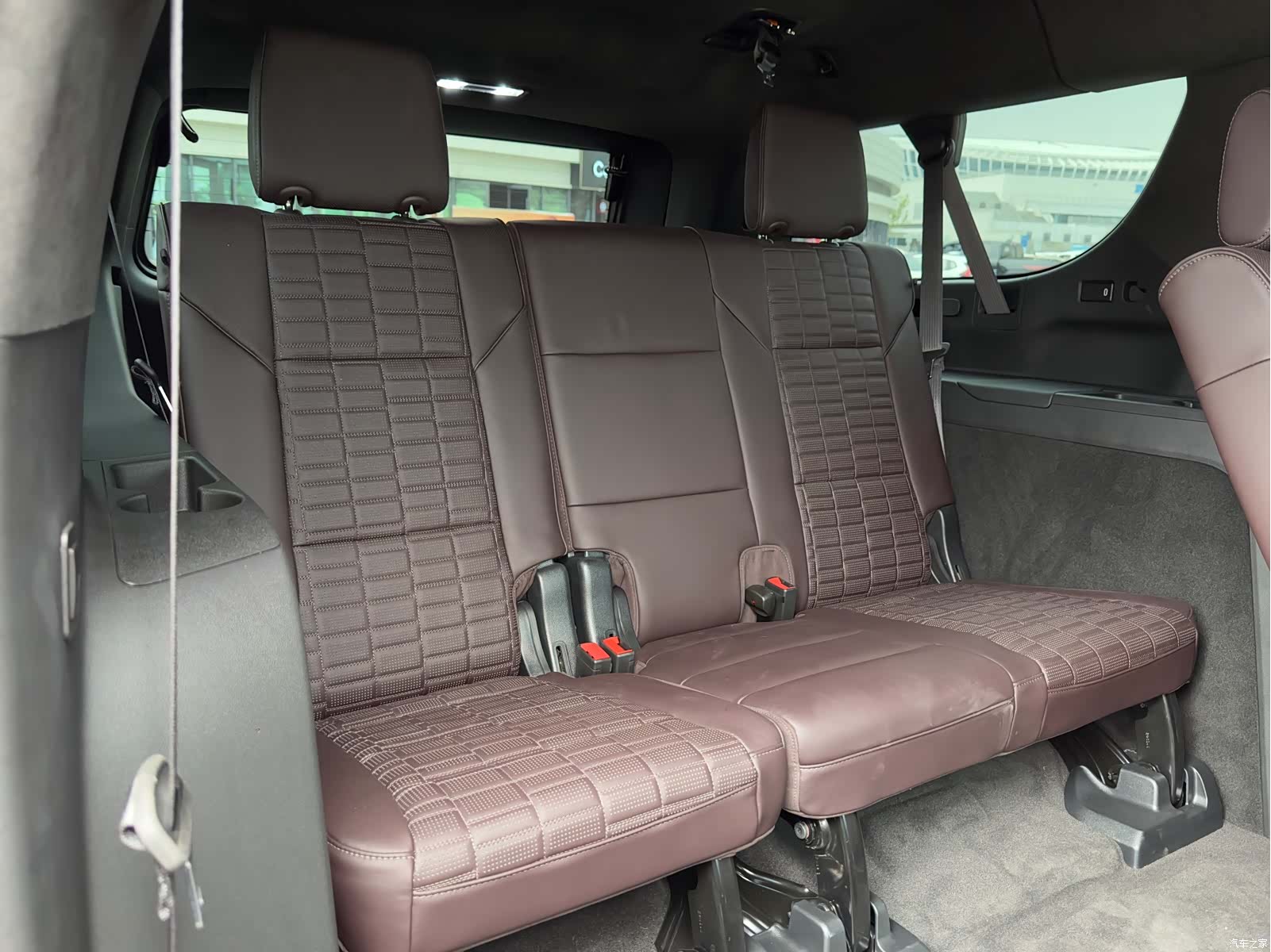 Cadillac Escalade, 2023 18