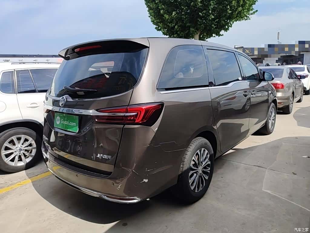 Buick GL8, 2022 7