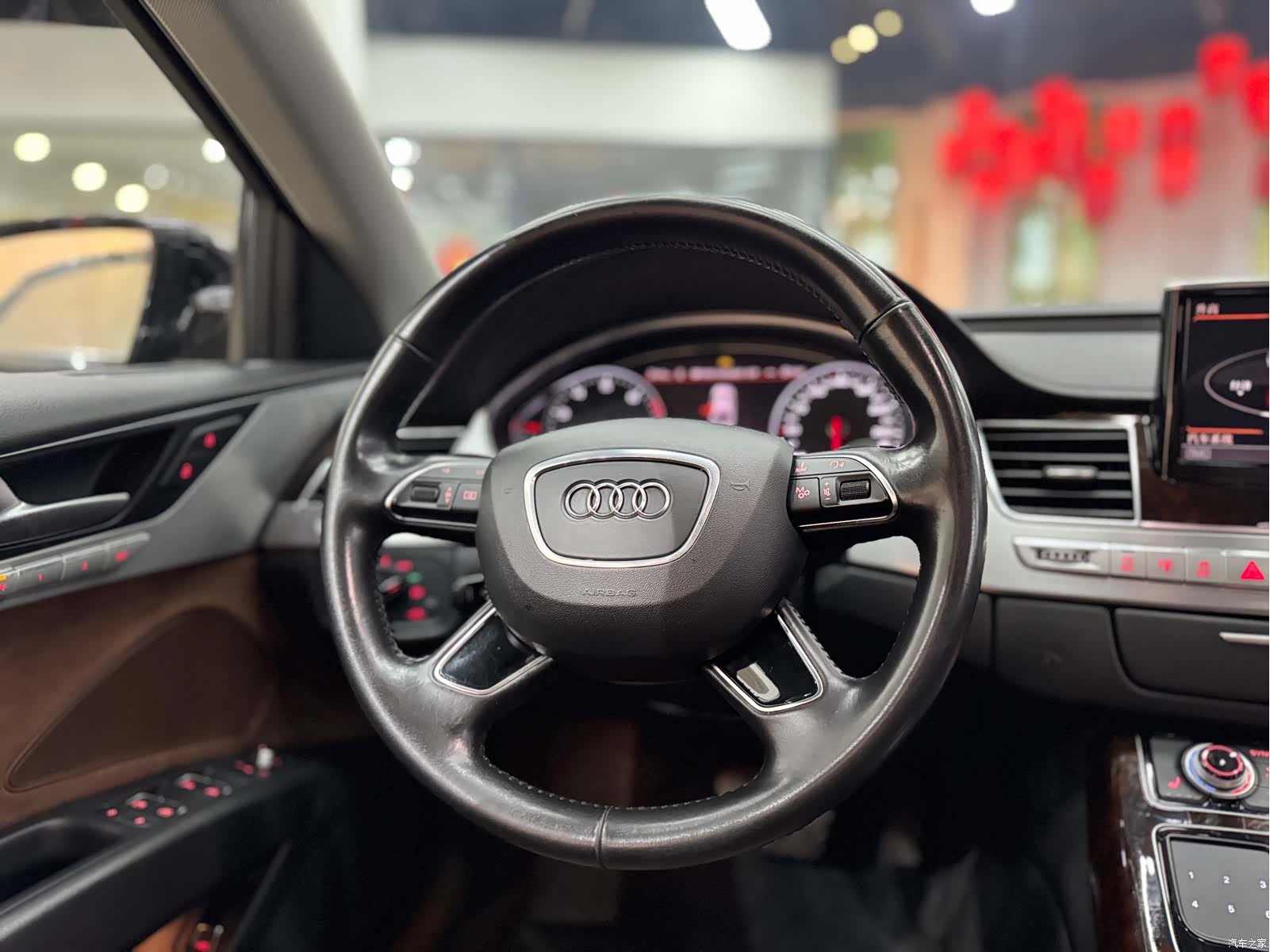 Audi A8L, 2017 11