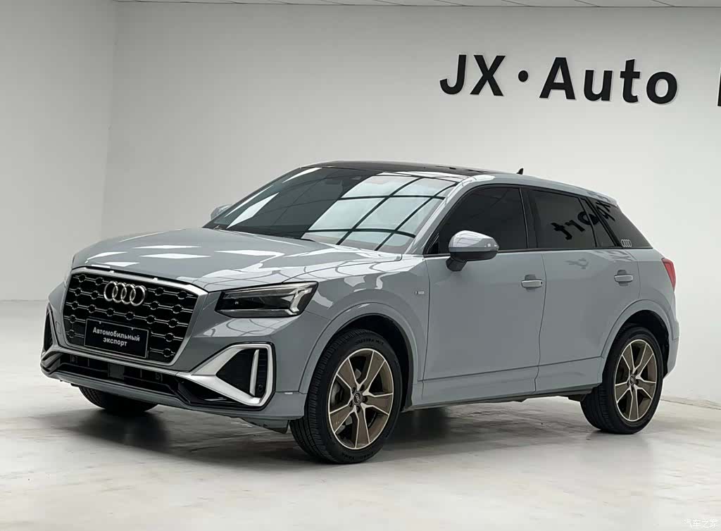 Audi Q2L, 2022 1