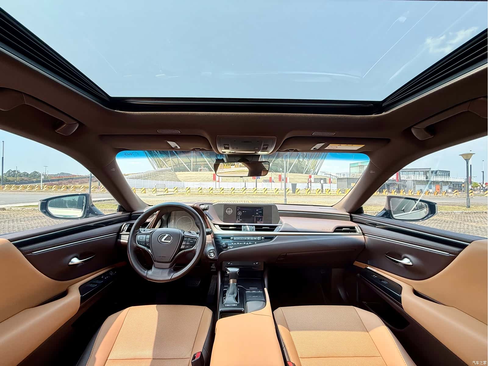 Lexus ES, 2021 10