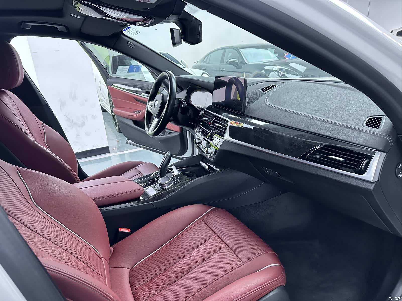 BMW 5 Series, 2021 16