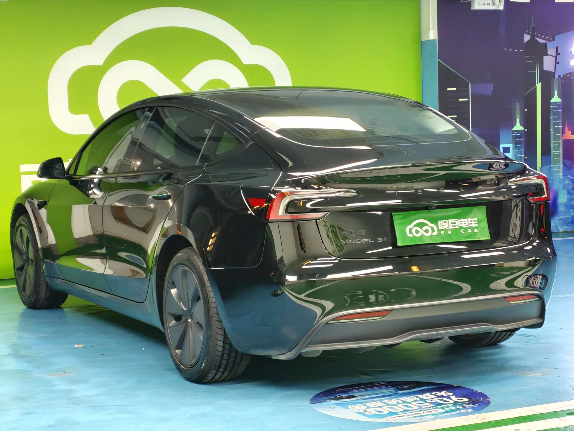 Tesla Model 3, 2026 17
