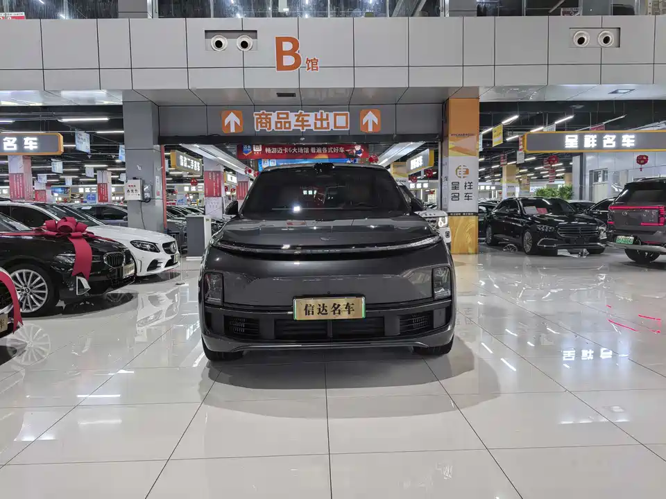 Li Auto Ideal L9
