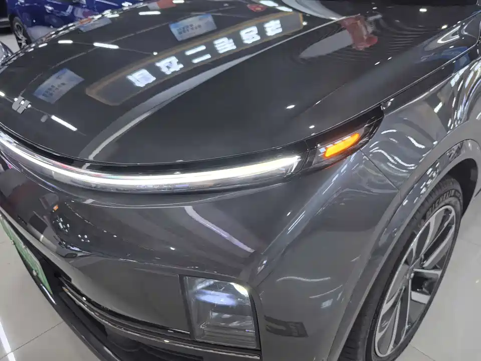 Li Auto Ideal L9