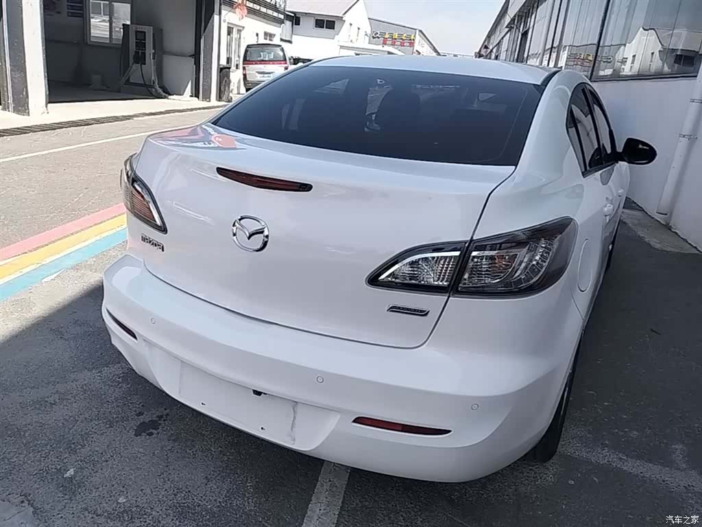 Mazda 3, 2015 7