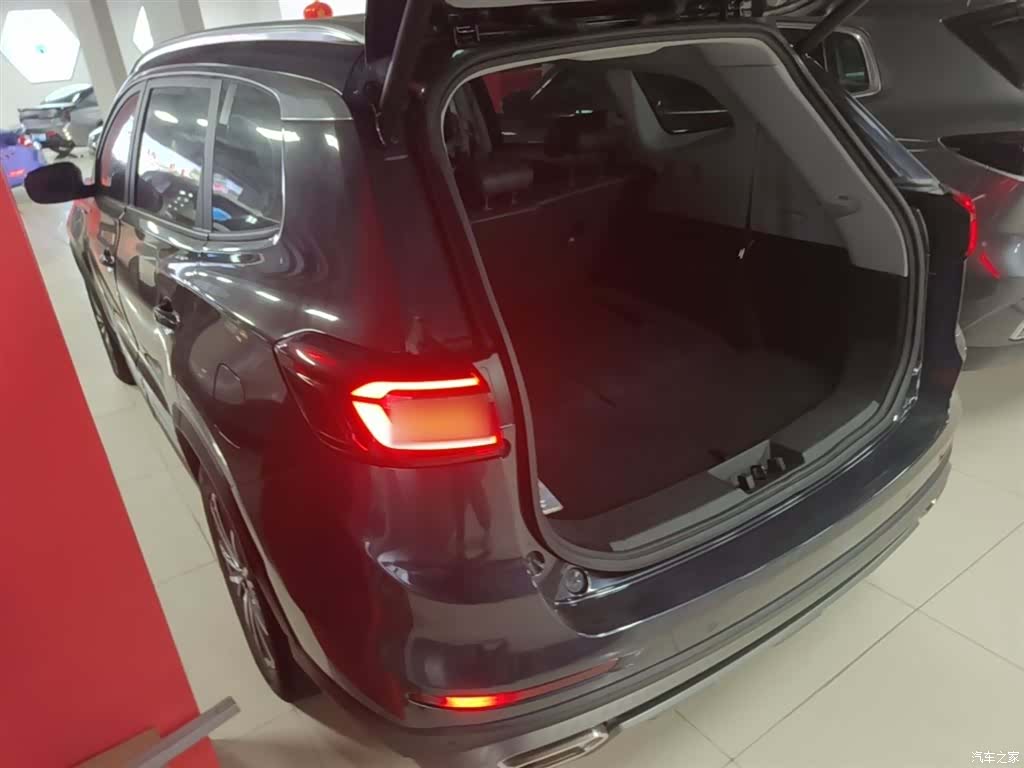 Chery Tiggo 8 Plus, 2022 все фото