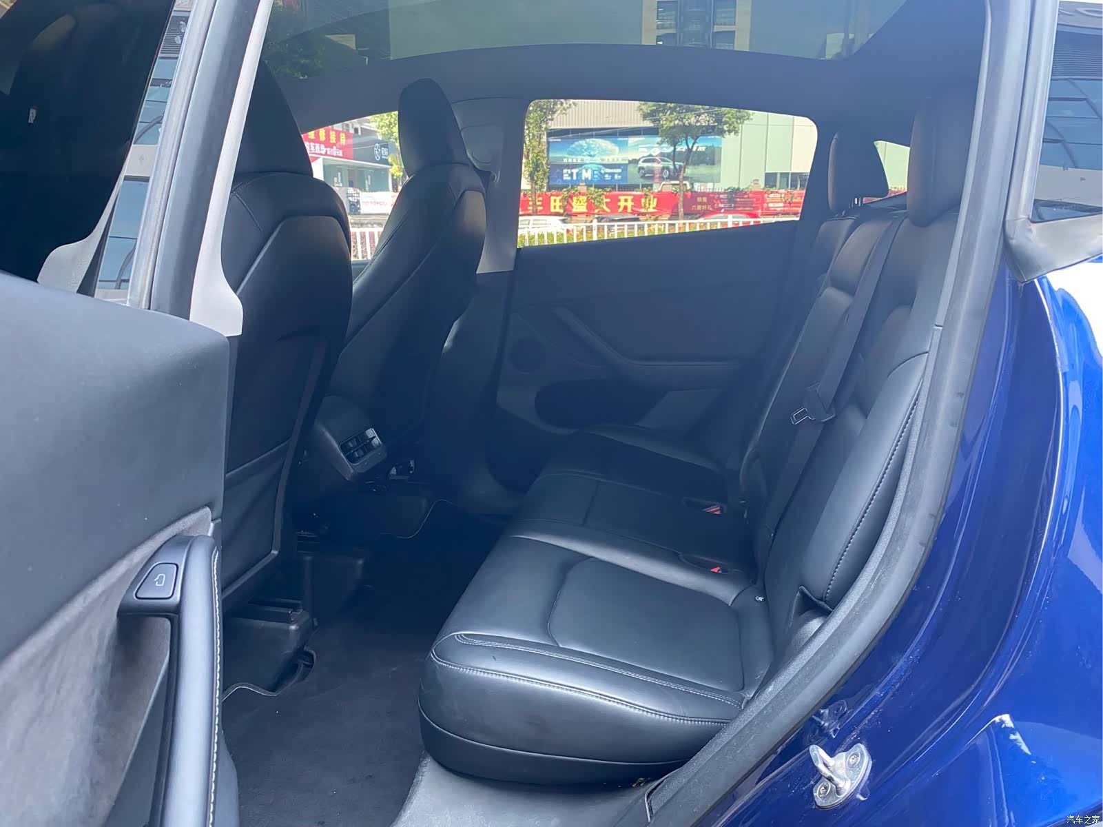 Tesla Model Y, 2022 8