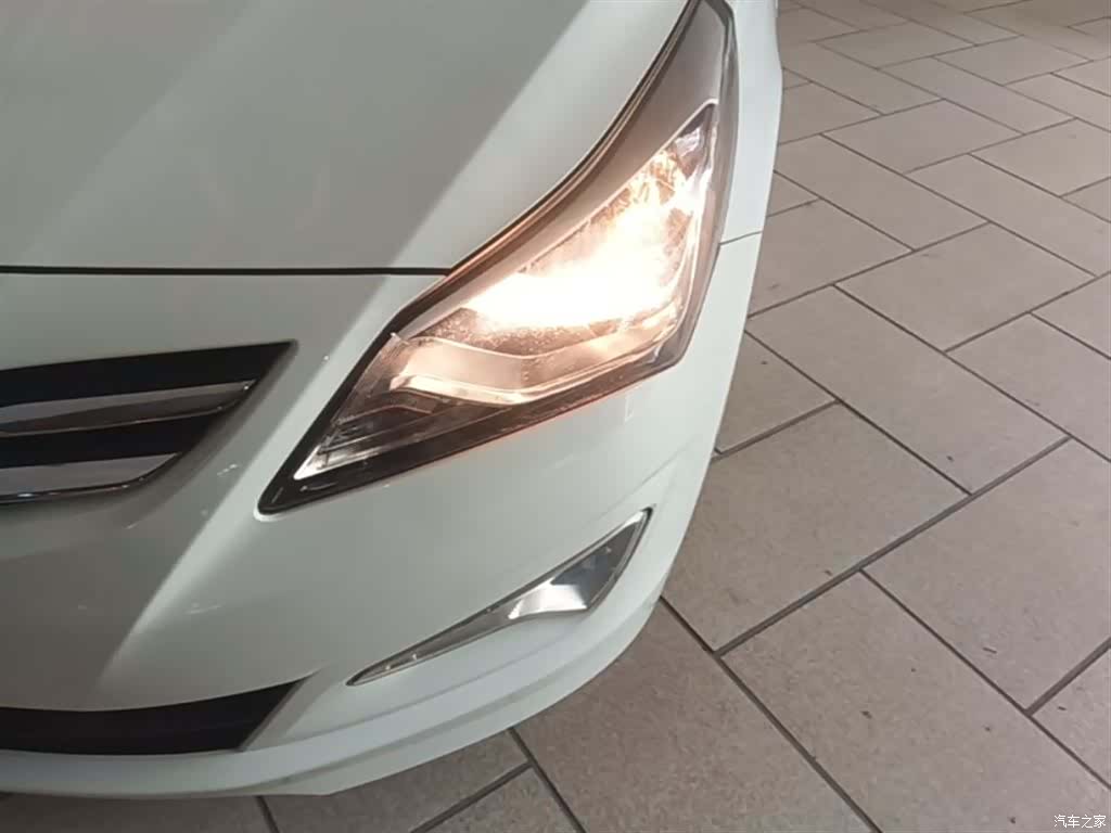 Hyundai GLS, 2016 24