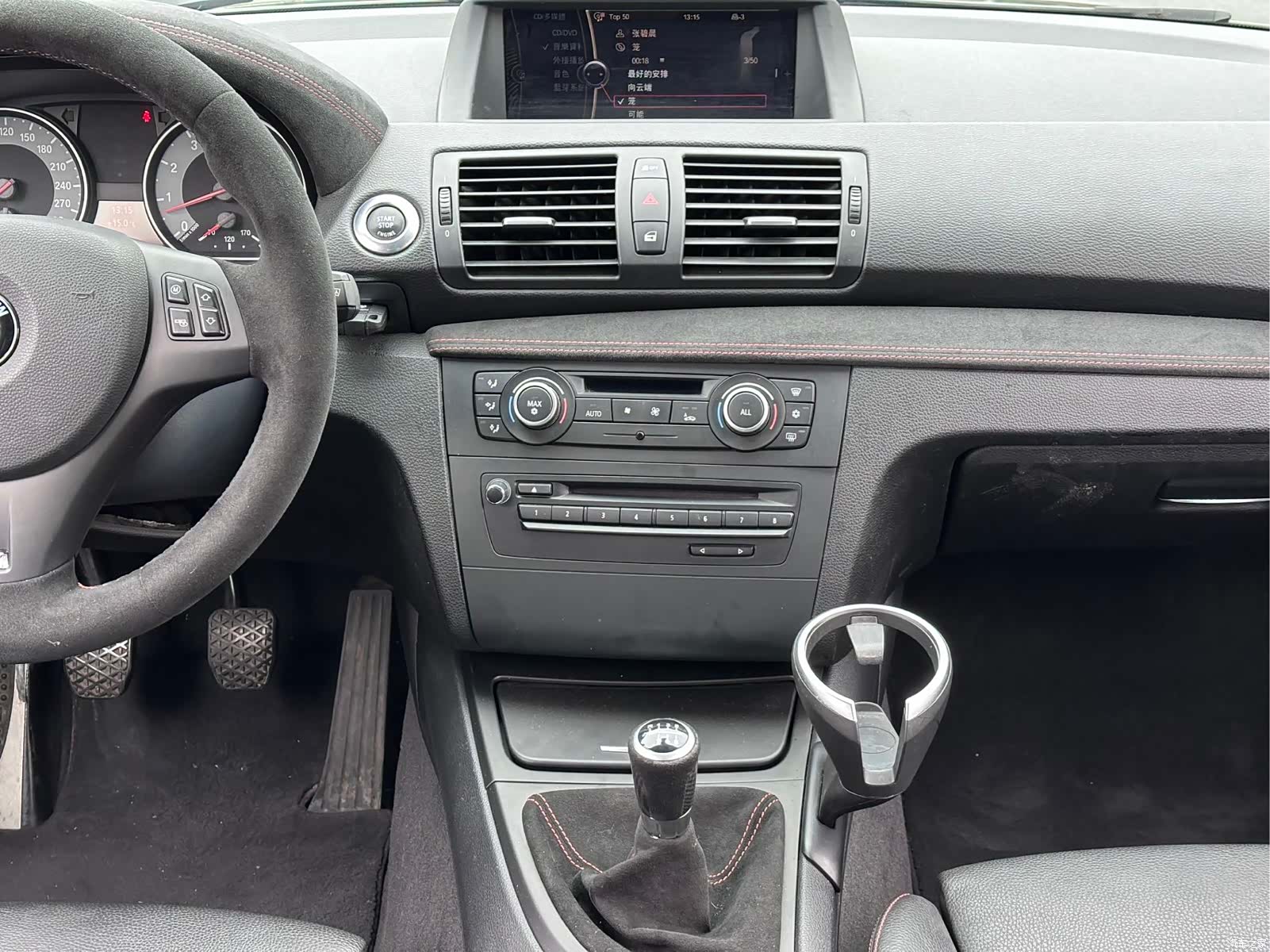 BMW 1 Series, 2012 11