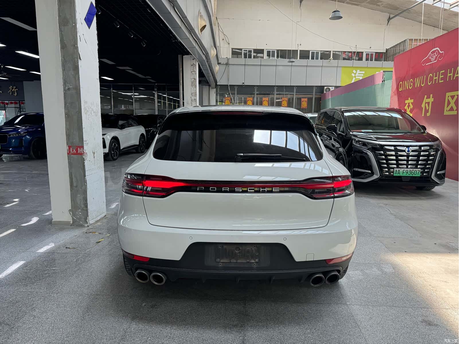 Porsche Macan, 2021 12