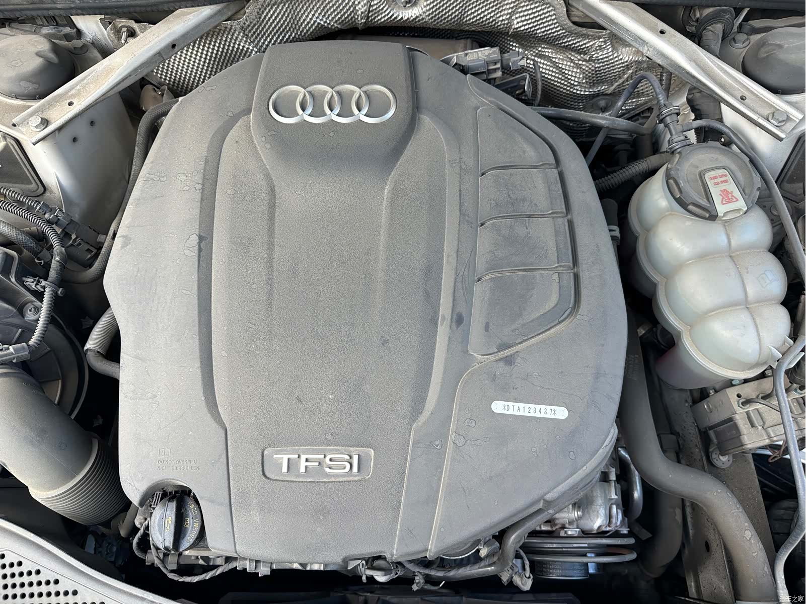Audi A4L, 2021 17