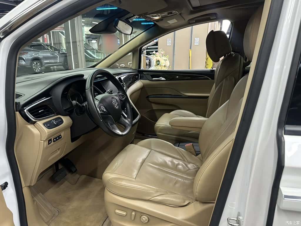 Buick GL8, 2019 11
