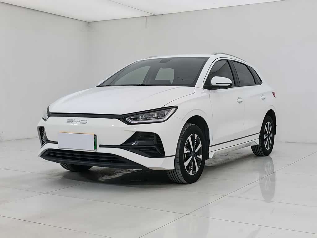BYD e2