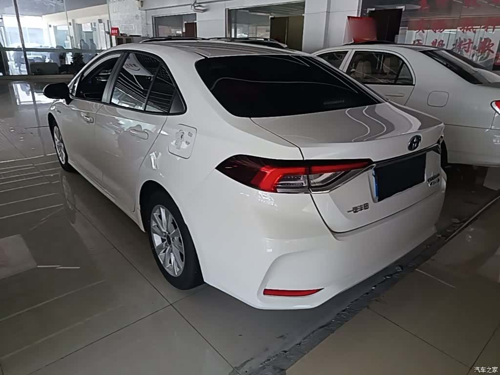 Toyota Corolla, 2024 все фото