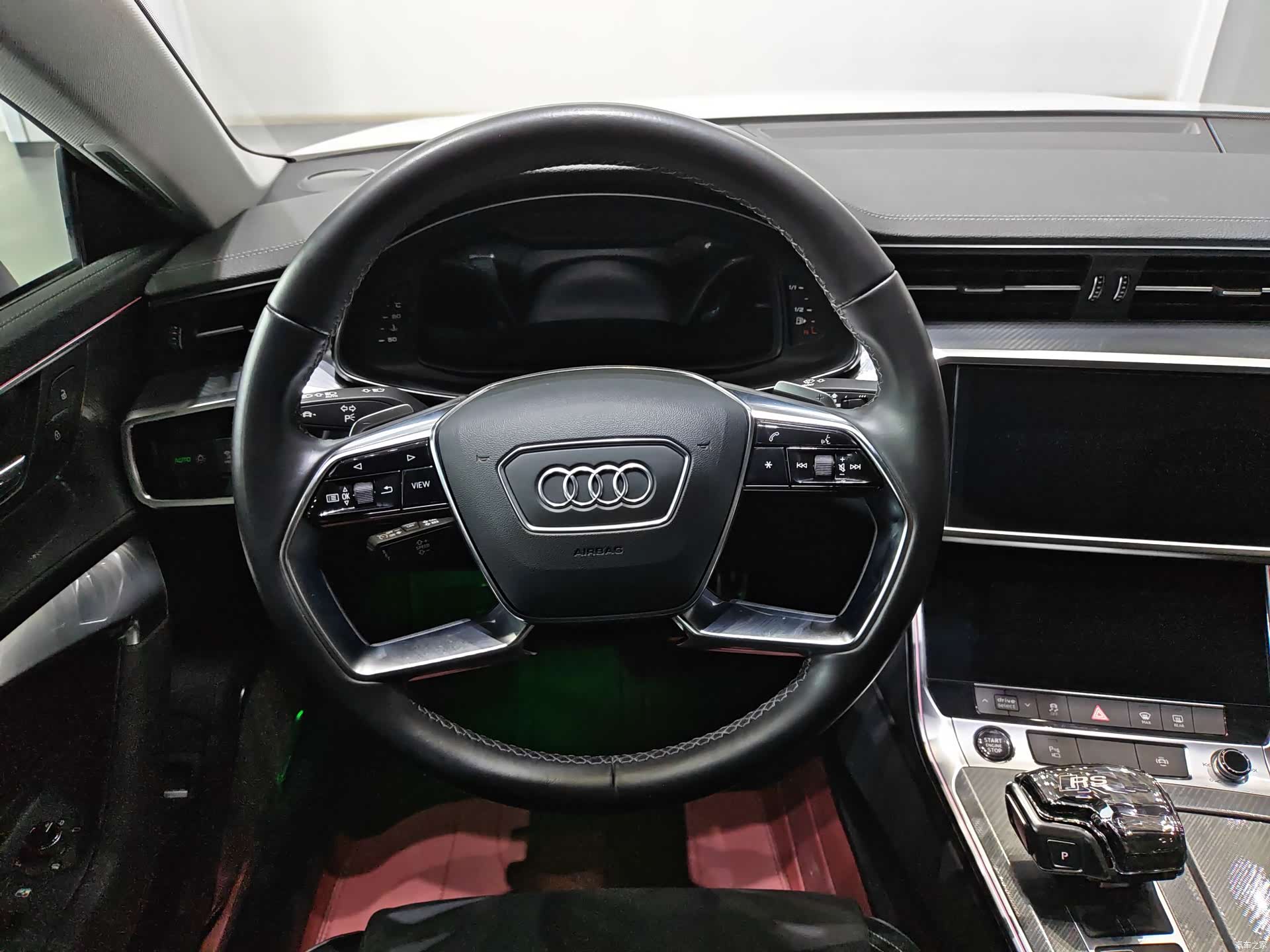 Audi A7L, 2022 8