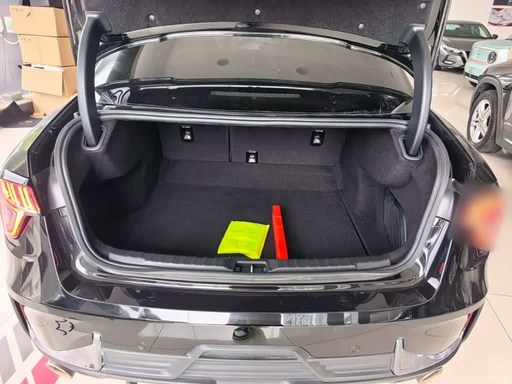 Lynk & Co 02, 2020 19