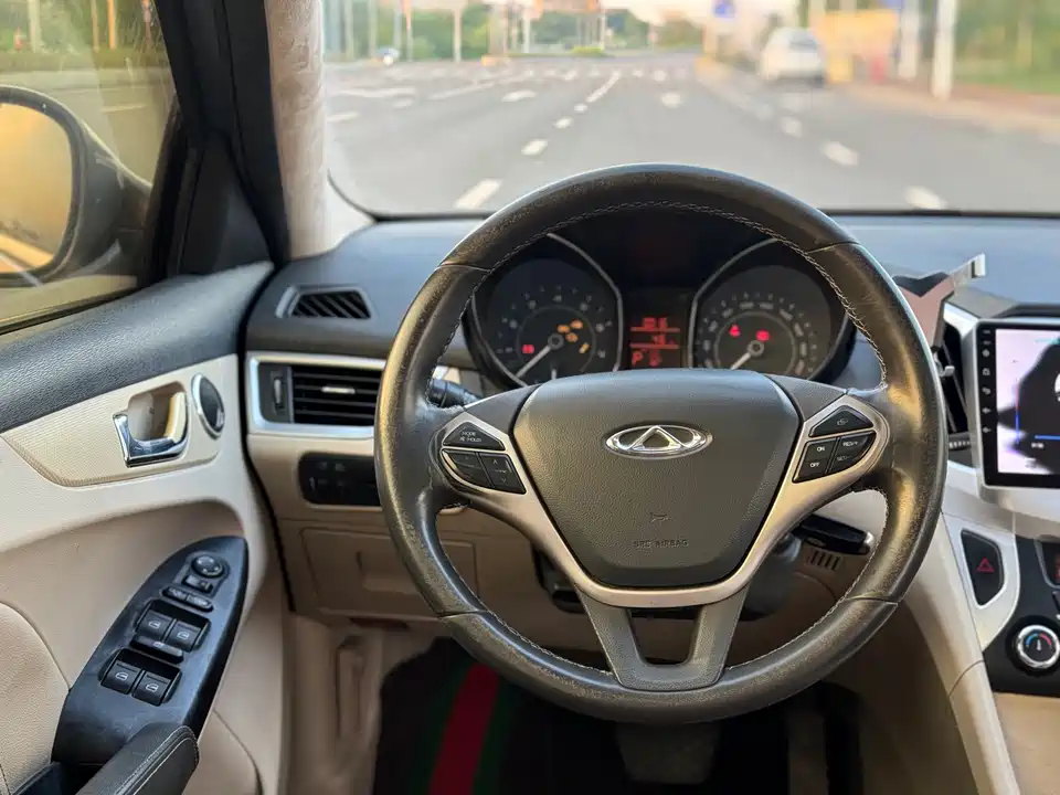 Chery Arrizo 7