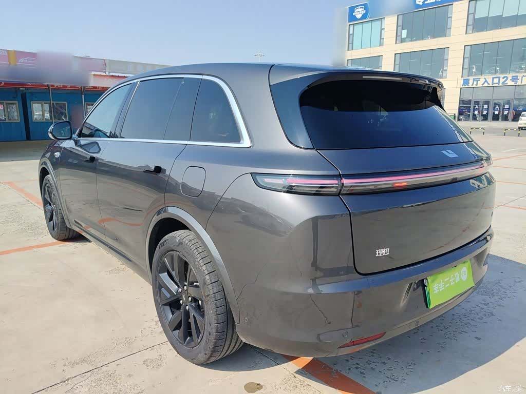 Li Auto L7, 2023 23
