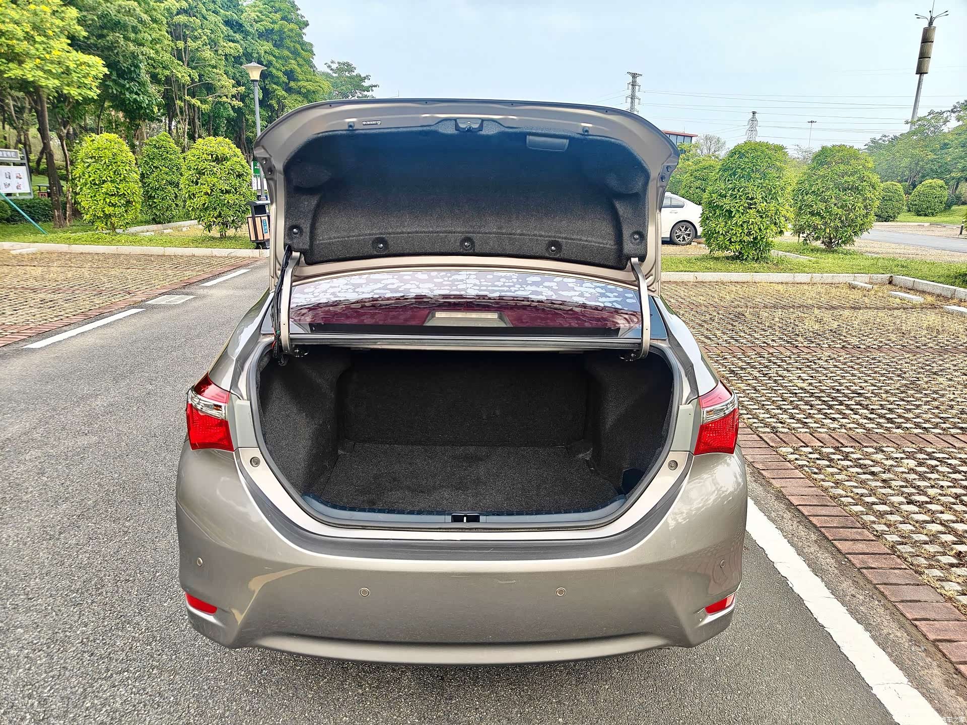 Toyota Corolla, 2019 9