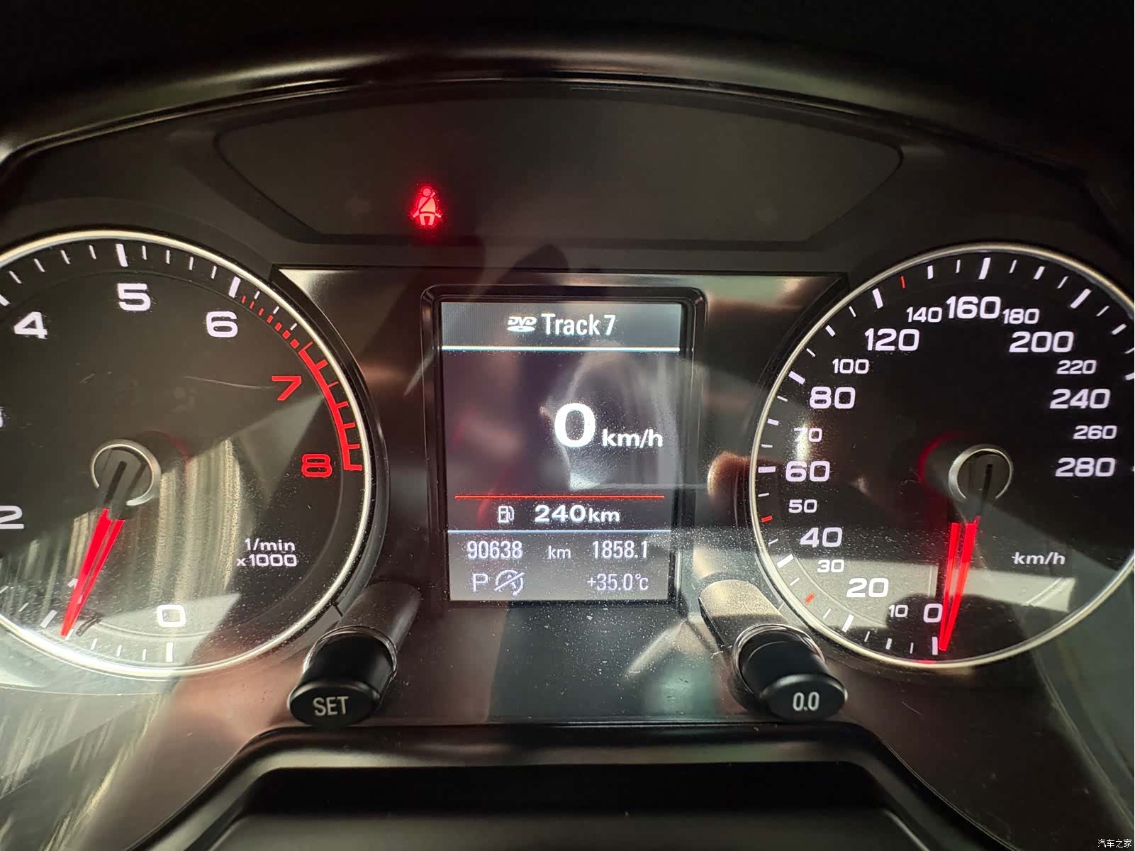 Audi Q5, 2016 12