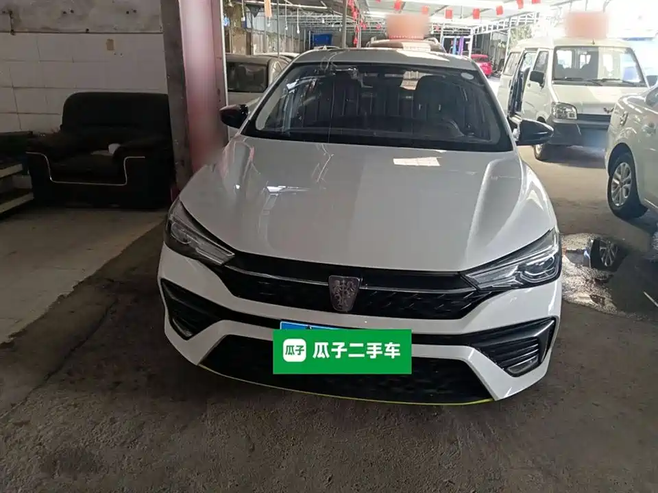 Roewe i5
