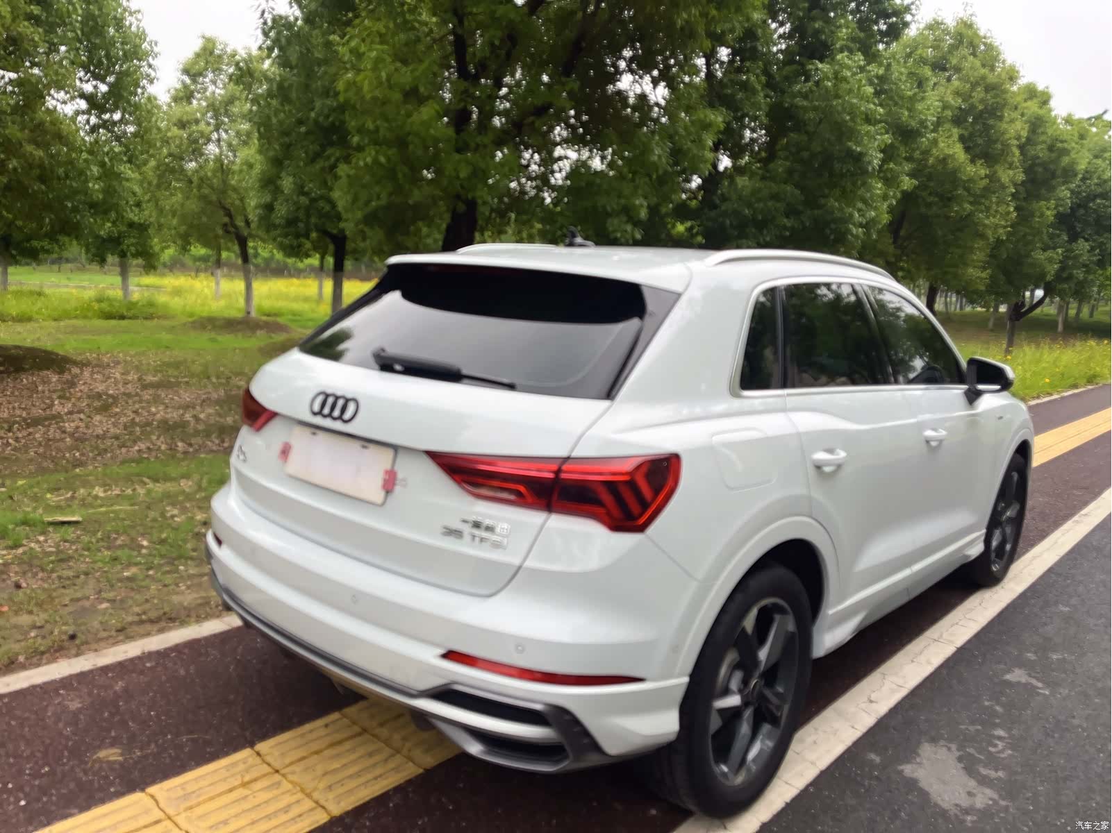 Audi Q3, 2023 все фото