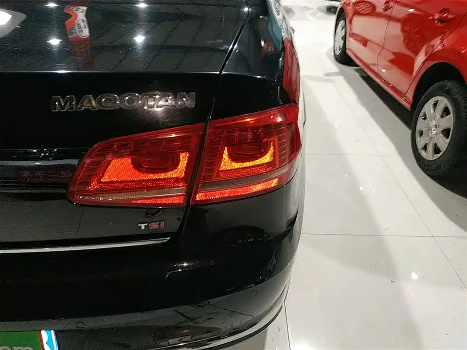 Volkswagen Magotan