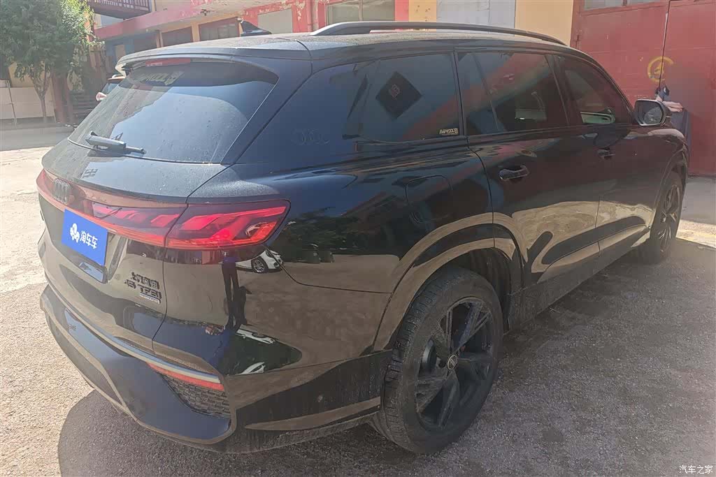 Audi Q6, 2025 3