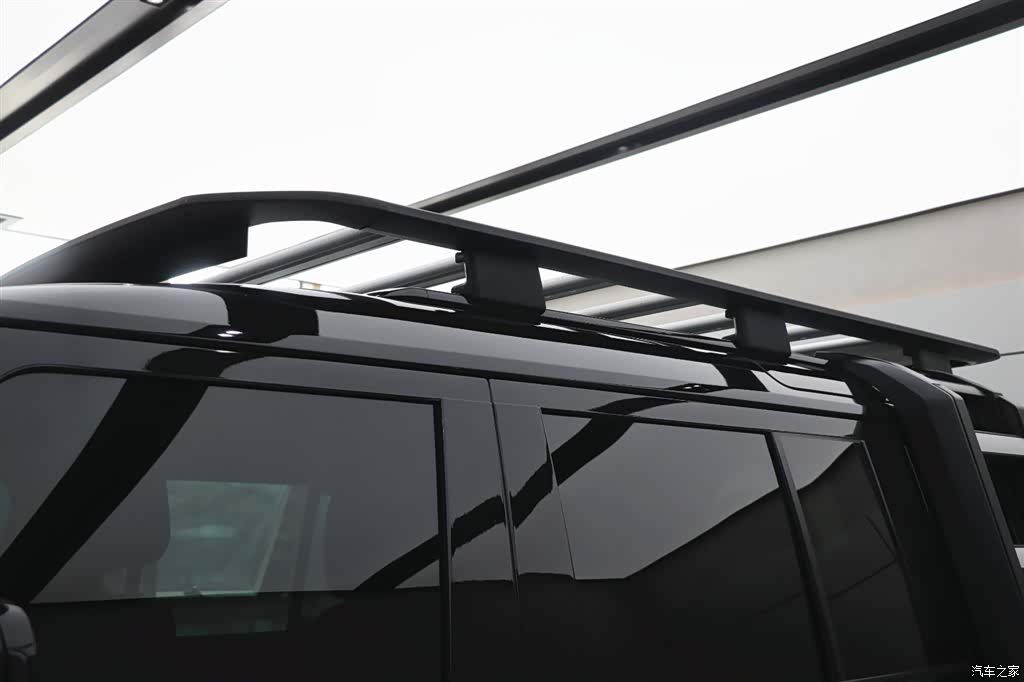 Land Rover Defender, 2021 30